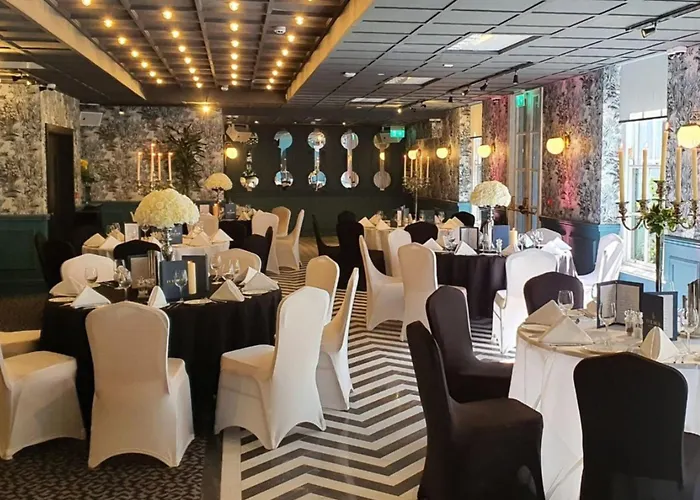 Iveagh Garden Hotel